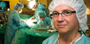 1.000 danskere fedmeopereret hvert år i udlandet siden 2010