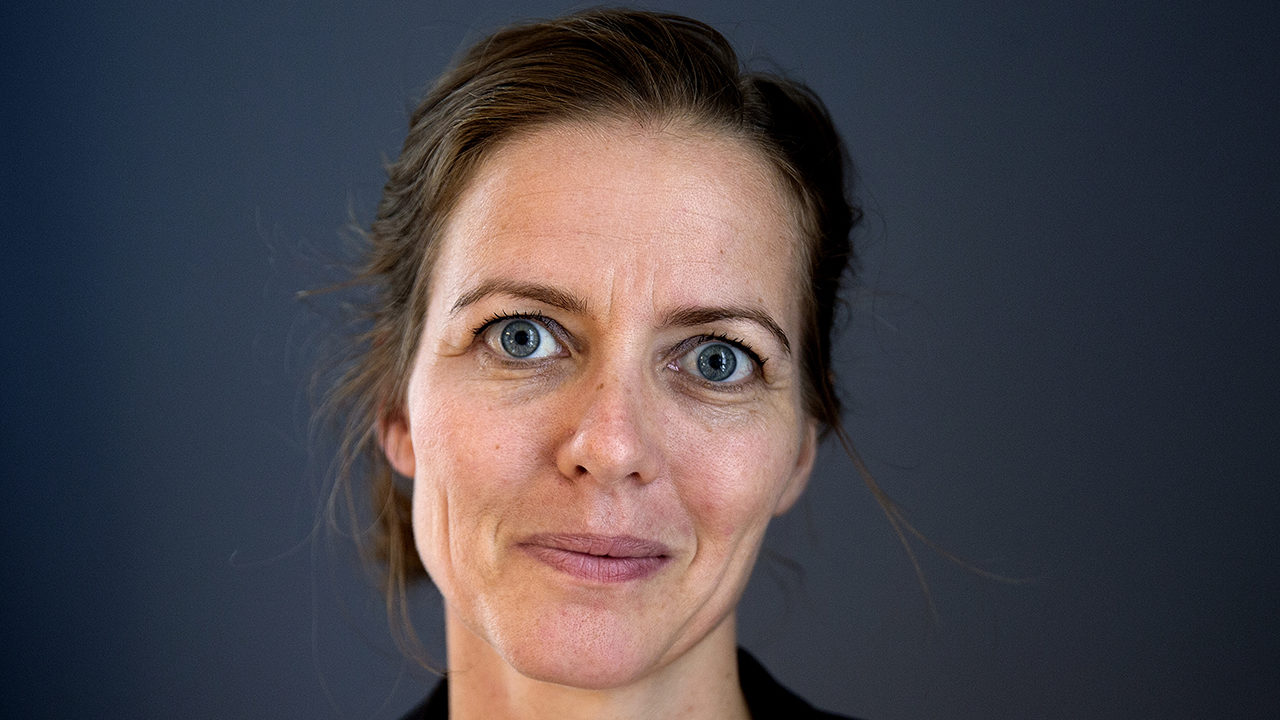 Sundhedsminister ser nødvendighed i brug af voksenmedicin til børn