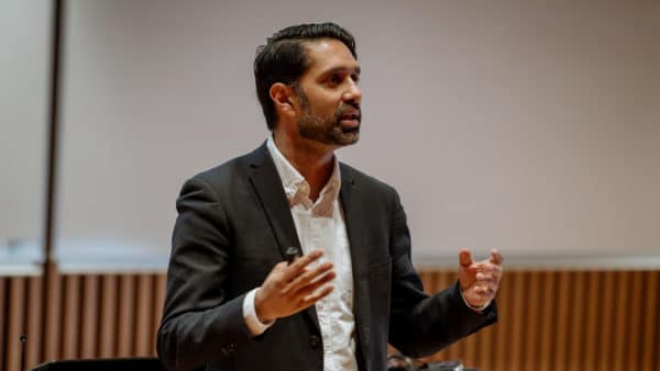 Ny bog: Læger skal klædes bedre på til at ændre folks adfærd